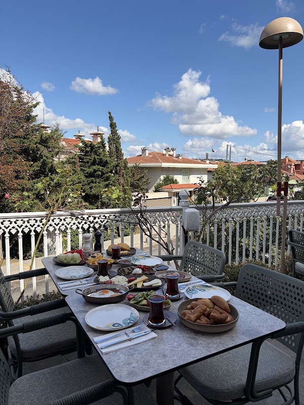 HuQQabaz Garden Köşk Paşalimanı