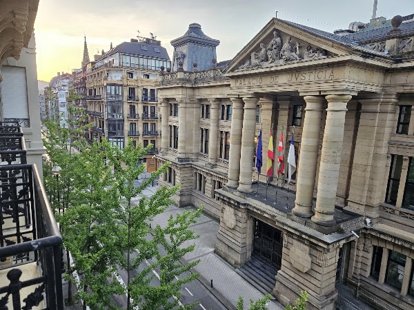 Plaza de la Constitución 4