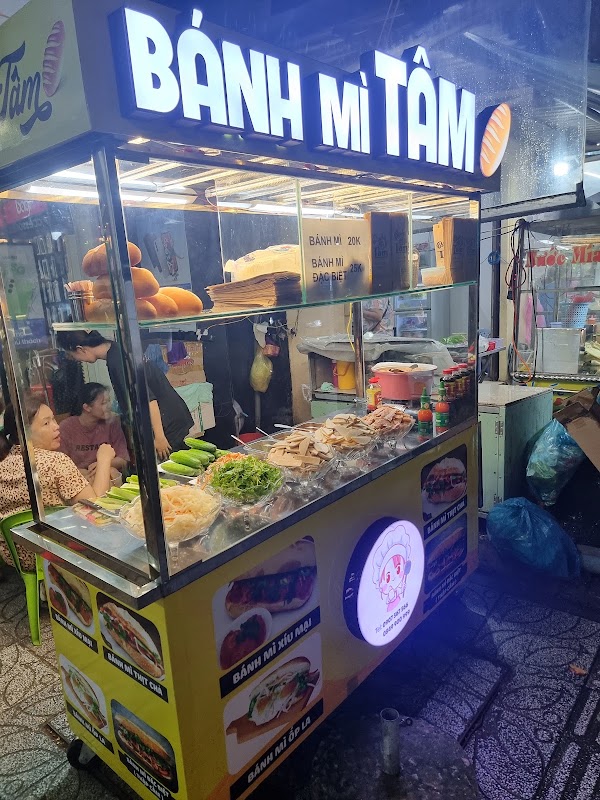 Bánh mì Tâm
