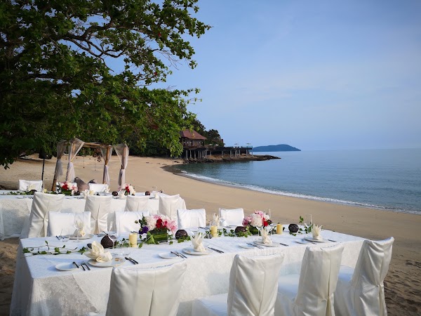 The Beach Grill 1
