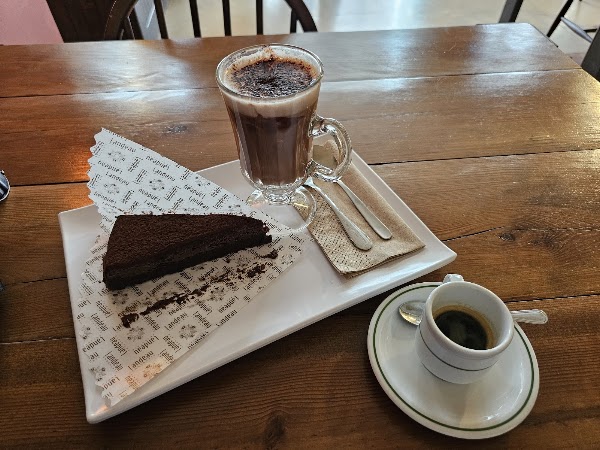 Cafetaria Landeau Chocolate 4