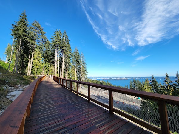 Trestle Bridge at the Mountain Path