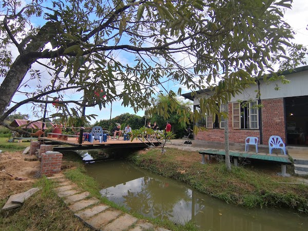 Paku-Pakis Leisure Resort