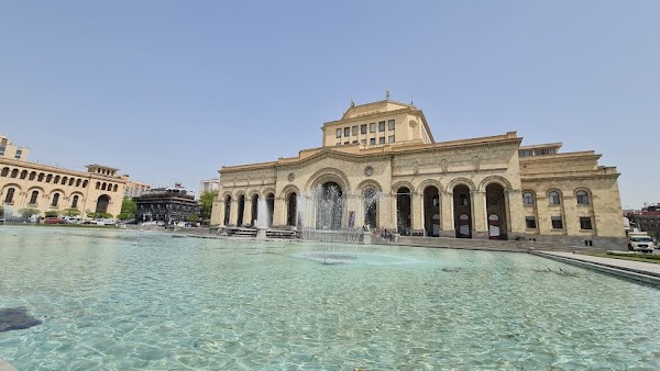 Republic Square 3