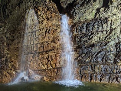 Stiffe Caves