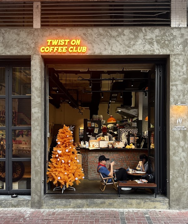 Twist On Coffee Club