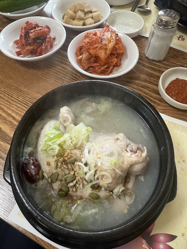 Bukchon Samgyetang 4
