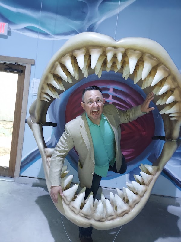 Houston Interactive Aquarium & Animal Preserve 2