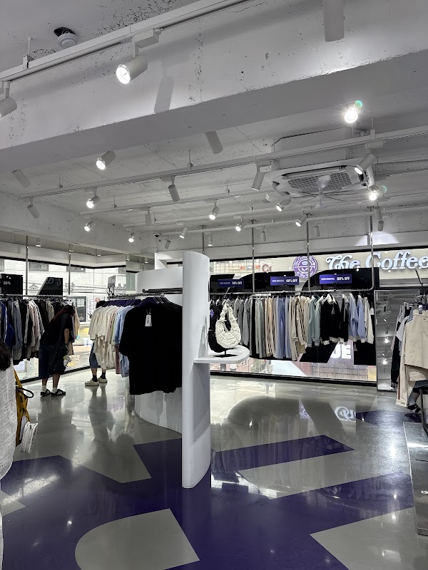 Nerdy Flagship Store 5