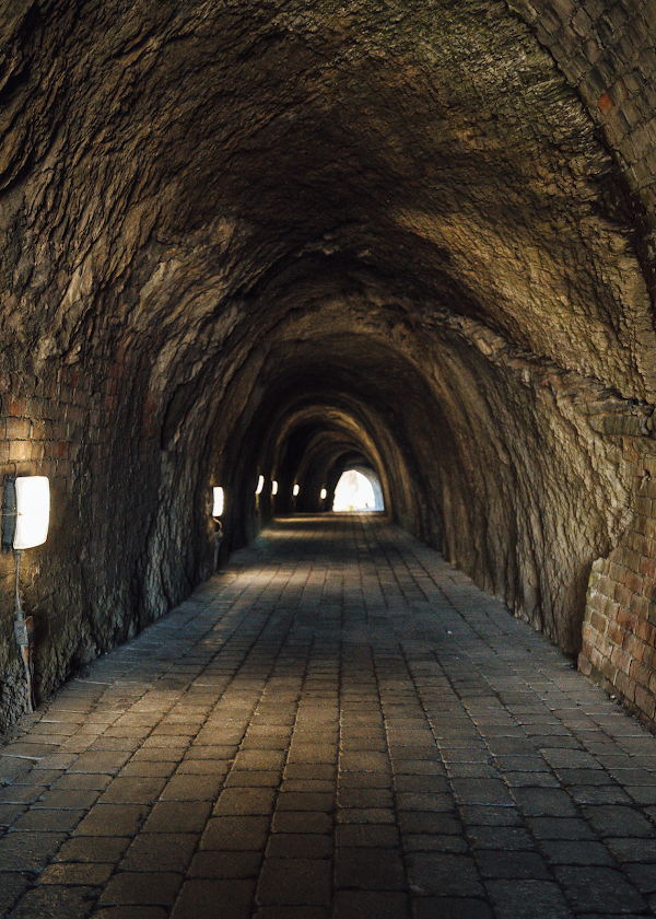 Tunnels Beaches 1