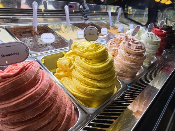 Anita La Mamma del Gelato 4