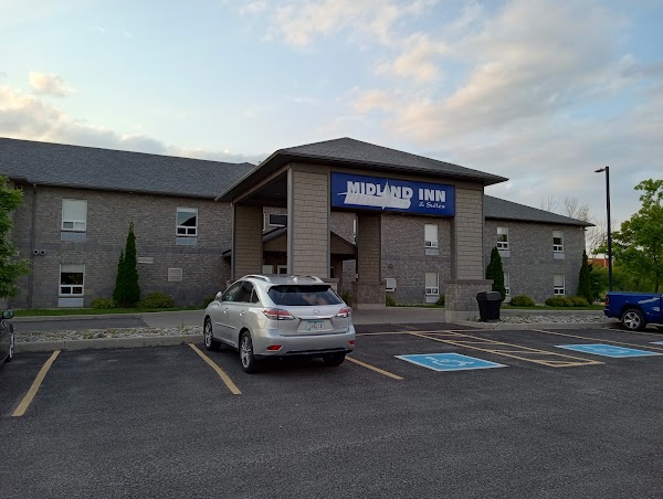 Midland Inn & Suites