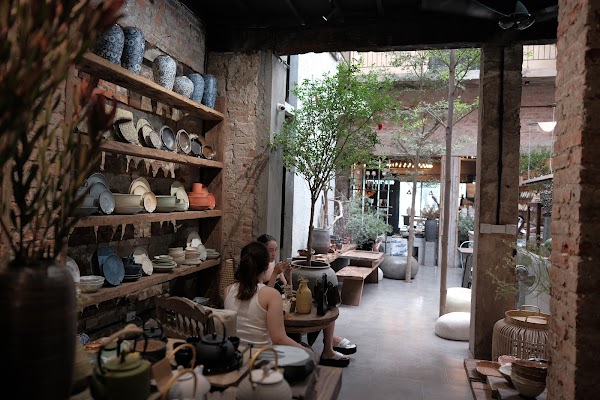 MAY KITCHENWARE 2