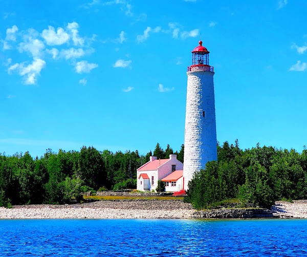 Cove Island Lighthouse
