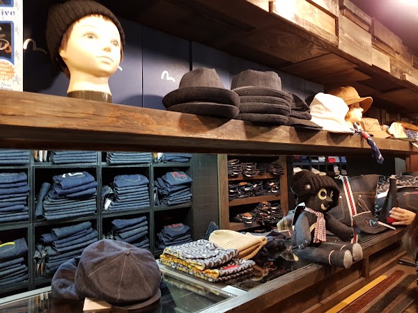 EVISU Shinsaibashi Osaka 3
