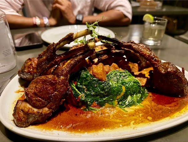 Divan Restaurant & Bar 4