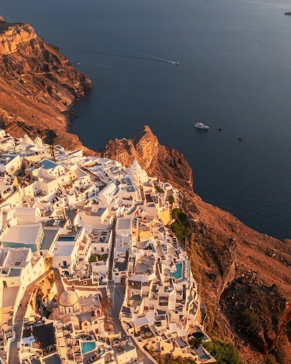 Athina Luxury Suites