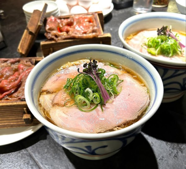 Damena Rinjin Shinjuku 5