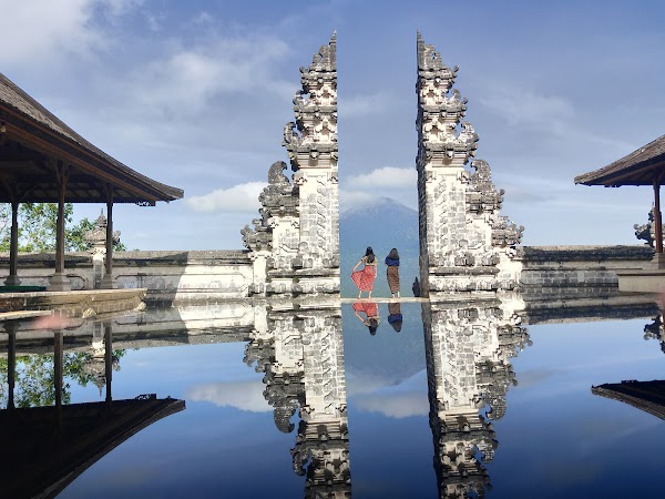 Penataran Agung Lempuyang Temple 1