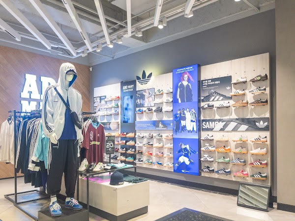 ABC-MART GRAND STAGE Gangnam Main Branch 4