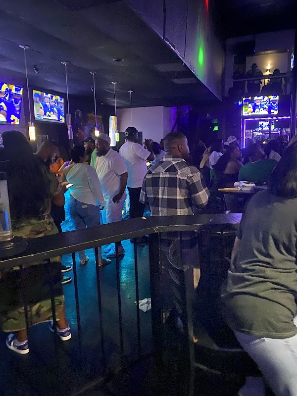 30Something Bar and Grill 2