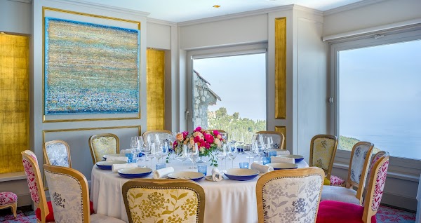 Hôtel Château de La Chèvre d’Or 2