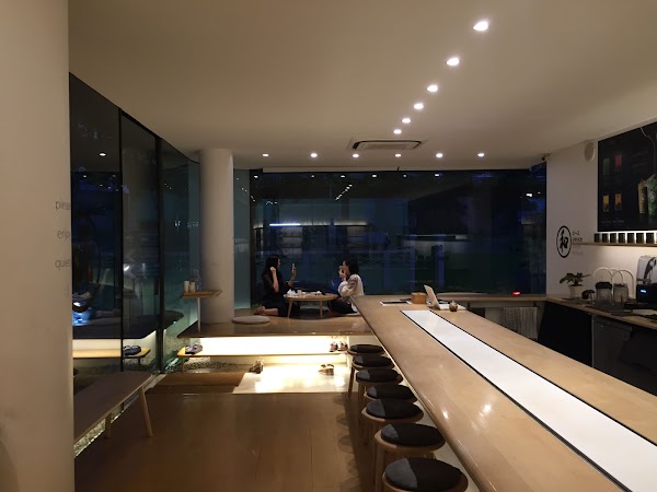 Peace 和 Oriental Teahouse (Sukhumvit 49)