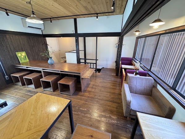 Gluck Coffee Spot 2