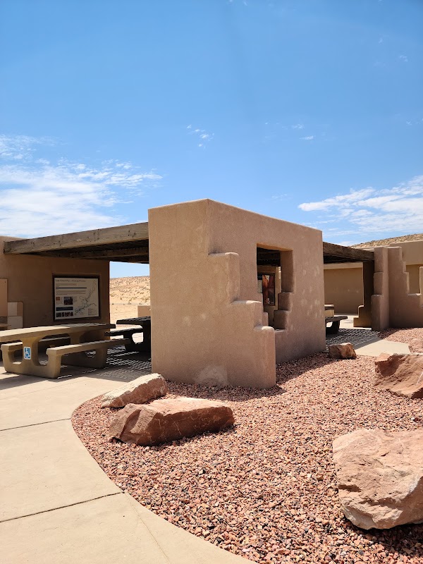 Lone Rock Beach Campground