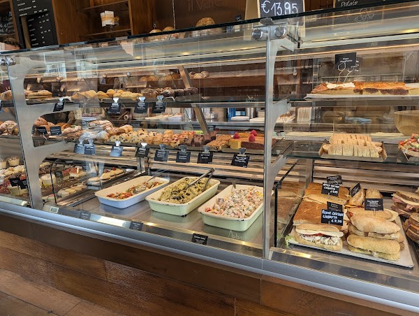 il Valentino Bakery & Cafe 2