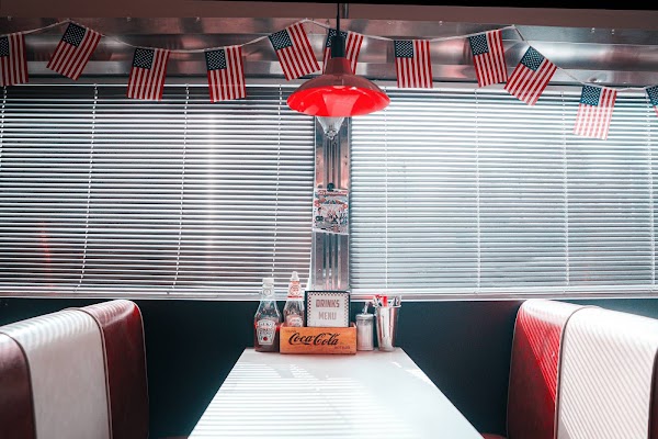 1950s American Diner 1