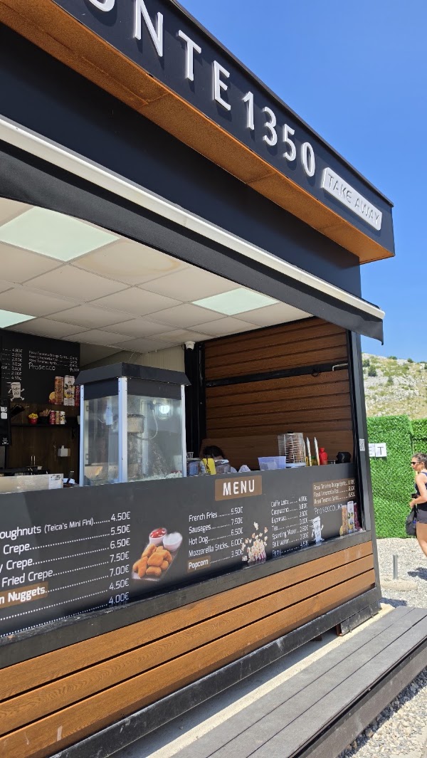 Monte 1350 bar 2
