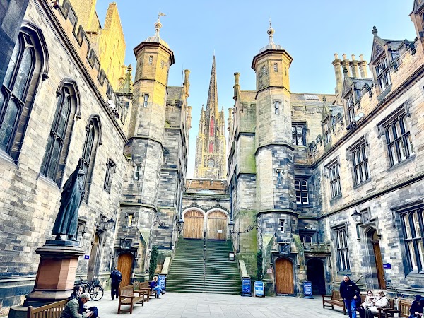 New College, The University of Edinburgh 5