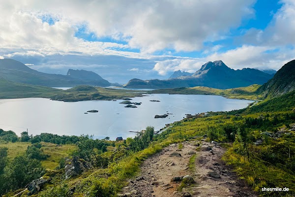 Kvalvika Beach 4