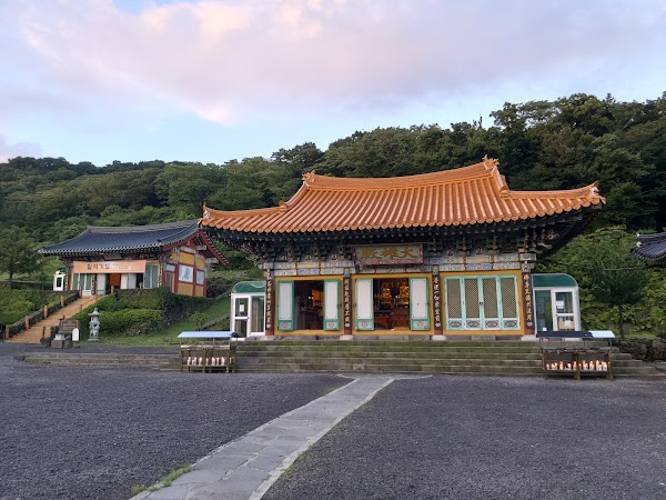 Gwaneumsa Temple Jeju 5