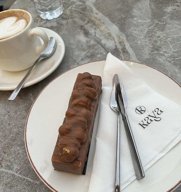Kaya : Café & Restaurant 3