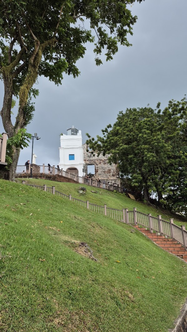 St Paul's Hill 4