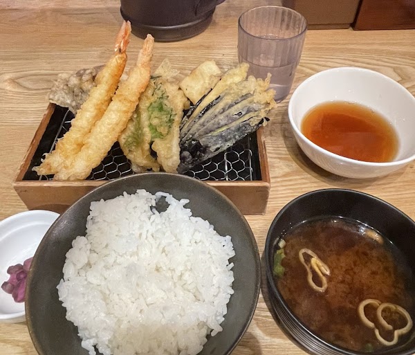 Standing Tempura Bar KIKU Shibuya Parco 2