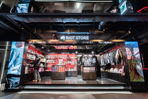 RIOT STORE