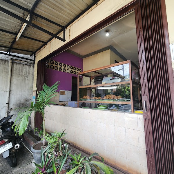 Ayam Goreng Bu Tini 1