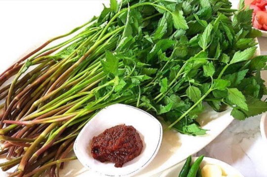 The Grazing Pig 5