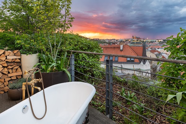 MOSAIC HOUSE Design Hotel