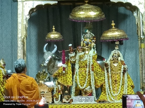 THIKANA MANDIR SRI GOVINDDEVJI , JAIPUR 5
