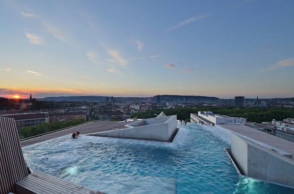 Hürlimannbad & Spa Zurich 3