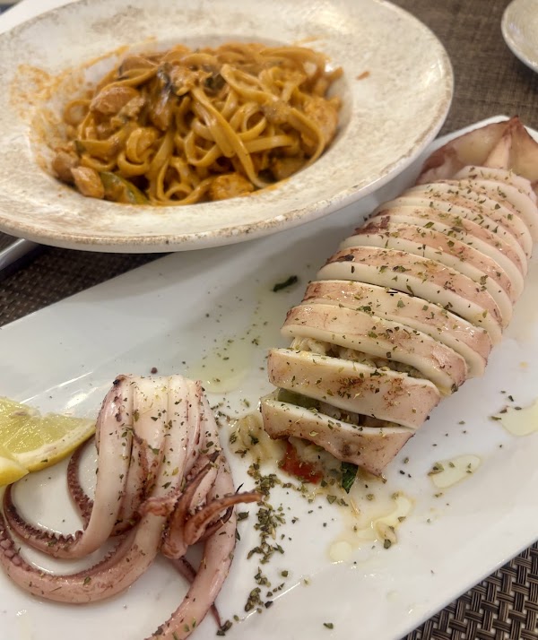 No Name Grill Restaurant Santorini 2