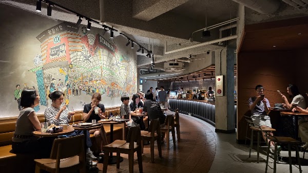 Starbucks Gwangjang Market 5
