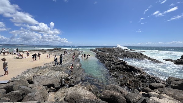 Snapper Rocks 5