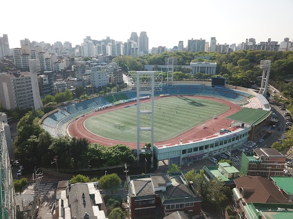 효창운동장