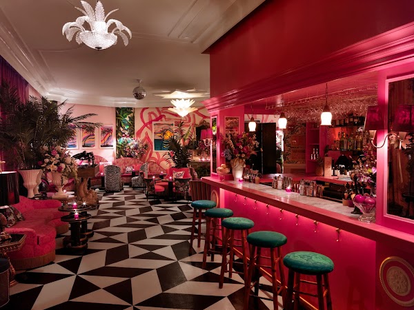 Paul's Cocktail Lounge 1