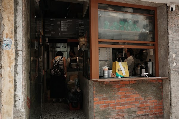 Banh Mi Nem 2